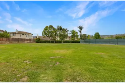 3327 Avocado Vista Lane, Fallbrook, CA 92028 - Photo 9