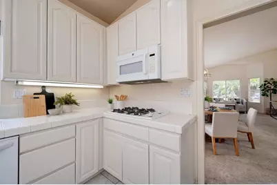 354 Benevente Drive, Oceanside, CA 92057 - Photo 15
