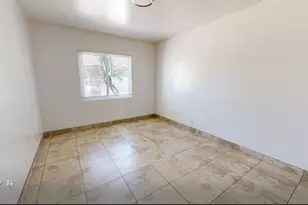 7410 Vineland Ave, Los Angeles, CA 91352 - Photo 9