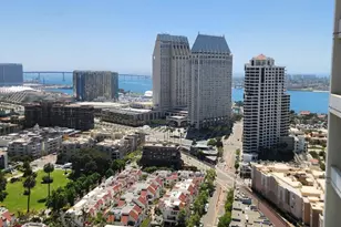 700 W E St, San Diego, CA 92101 - Photo 21