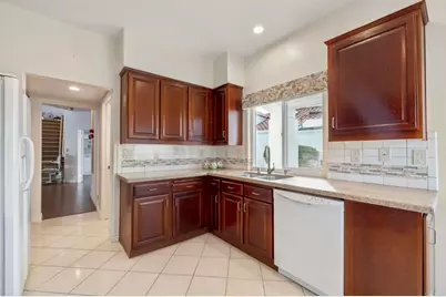 4969 Lamia Way, Oceanside, CA 92056 - Photo 15