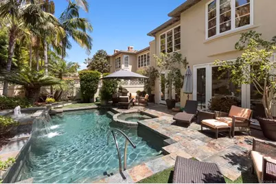 9784 Claiborne Square, La Jolla, CA 92037 - Photo 7