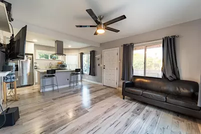 336 S 37th Street, San Diego, CA 92113 - Photo 5