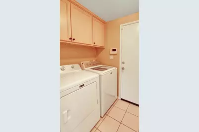 13858 Esprit Avenue, San Diego, CA 92128 - Photo 9