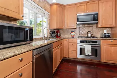 2814 Luciernaga Street, Carlsbad, CA 92009 - Photo 9