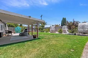 4009 Genine Dr, Oceanside, CA 92056 - Photo 13
