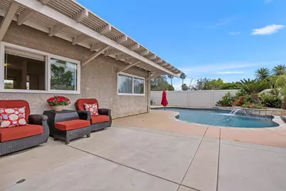 1733 Schooner Way, Carlsbad, CA 92008 - Photo 15