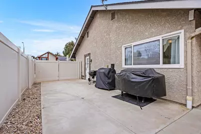 1733 Schooner Way, Carlsbad, CA 92008 - Photo 31
