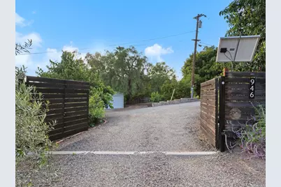 946 Osborne Street, Vista, CA 92084 - Photo 33