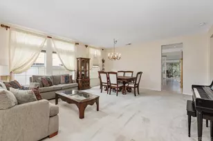 2357 Amber Oak Ln, Escondido, CA 92027 - Photo 5