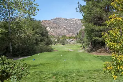 2357 Amber Oak Ln, Escondido, CA 92027 - Photo 35