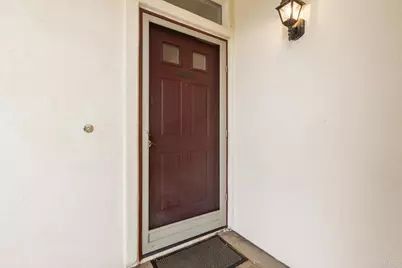 2357 Amber Oak Ln, Escondido, CA 92027 - Photo 3
