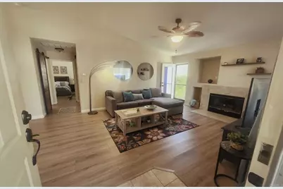 23800 Corte Picante, Murrieta, CA 92562 - Photo 3