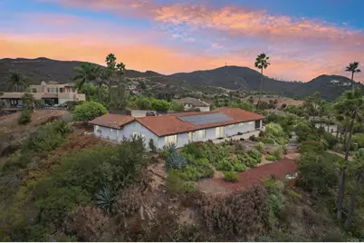 2068 Camino Culebra, Vista, CA 92084 - Photo 71