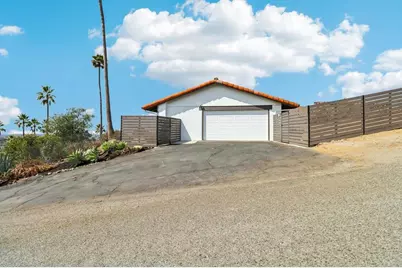 2068 Camino Culebra, Vista, CA 92084 - Photo 69