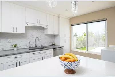 15832 Camino Crisalida, San Diego, CA 92127 - Photo 13