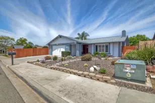 1422 Cottonwood Ct, San Marcos, CA 92069 - Photo 3