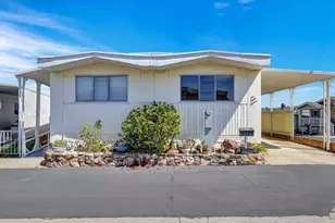 287 Robin Ln, Oceanside, CA 92057 - Photo 1