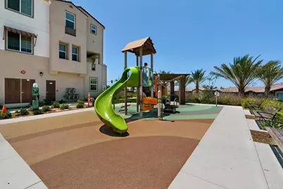 1194 Via Candelas, Oceanside, CA 92056 - Photo 21