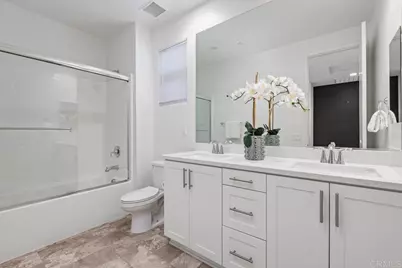 1194 Via Candelas, Oceanside, CA 92056 - Photo 15