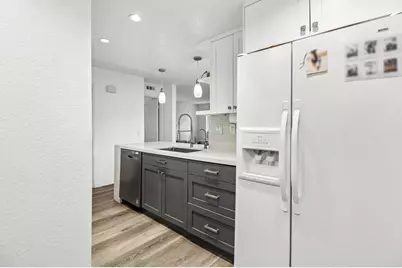 5070 Via Manos #B, Oceanside, CA 92057 - Photo 15