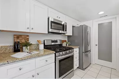 7015 Goldenrod Way, Carlsbad, CA 92011 - Photo 9