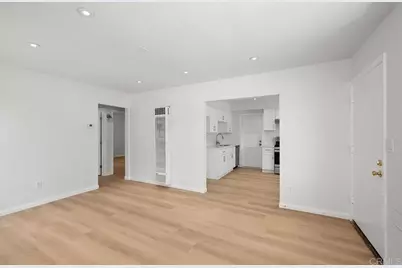 6172 Streamview Drive, San Diego, CA 92115 - Photo 13