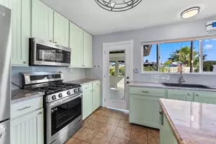 509 Sunset Dr, Oceanside, CA 92058 - Photo 3