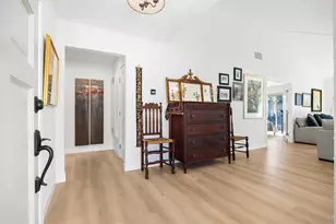 907 Wentworth Cir, Vista, CA 92081 - Photo 3