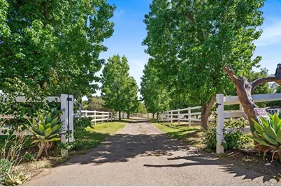13511 Hilldale Road, Valley Center, CA 92082 - Photo 3