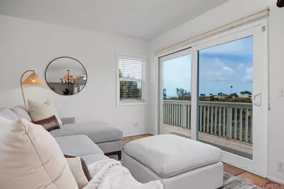 5942 Sagebrush Road, La Jolla, CA 92037 - Photo 11