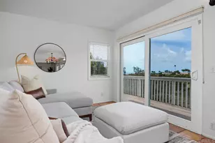 5942 Sagebrush Rd, La Jolla, CA 92037 - Photo 11