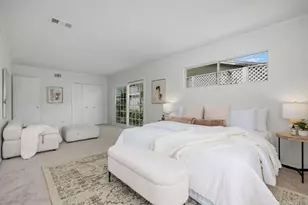 5942 Sagebrush Rd, La Jolla, CA 92037 - Photo 13