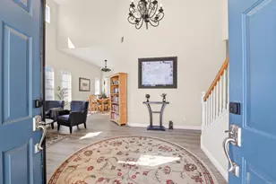 582 Chesterfield Cir, San Marcos, CA 92069 - Photo 3