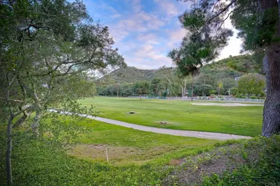 4117 Oak Island Lane, Fallbrook, CA 92028 - Photo 17