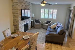 2352 Altisma Way, Carlsbad, CA 92009 - Photo 7
