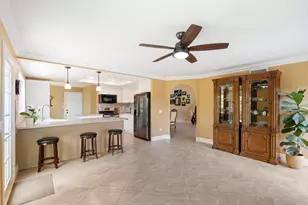 3555 Simsbury Ct, Carlsbad, CA 92010 - Photo 17