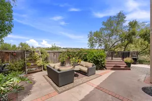 3555 Simsbury Ct, Carlsbad, CA 92010 - Photo 35