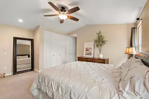 3555 Simsbury Ct, Carlsbad, CA 92010 - Photo 29