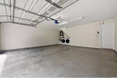 110 W Douglas Avenue, El Cajon, CA 92020 - Photo 27