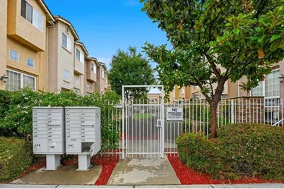 110 W Douglas Avenue, El Cajon, CA 92020 - Photo 29