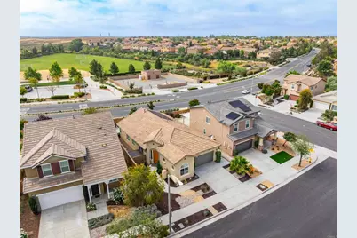 31869 Straw Lily Drive, Murrieta, CA 92563 - Photo 11