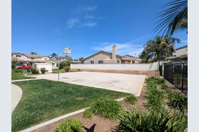 5173 Bluegrass Way, Oceanside, CA 92057 - Photo 19