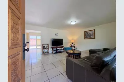 1651 S Juniper Street #50, Escondido, CA 92025 - Photo 3