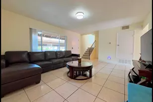 1651 S Juniper Street, Escondido, CA 92025 - Photo 5