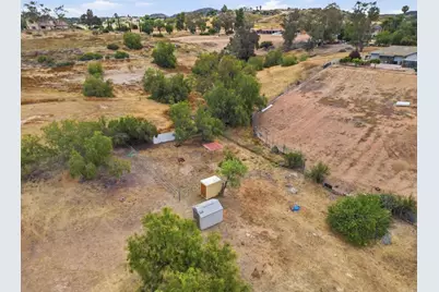 23264 Rolling Meadows Drive, Perris, CA 92570 - Photo 25