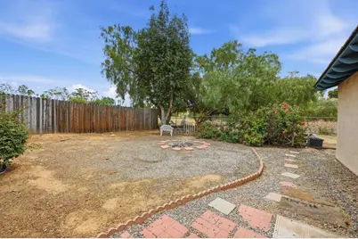 23264 Rolling Meadows Drive, Perris, CA 92570 - Photo 23