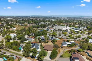 635 Pine Tree Ln, Vista, CA 92081 - Photo 27