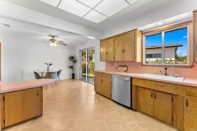 635 Pine Tree Lane, Vista, CA 92081 - Photo 9
