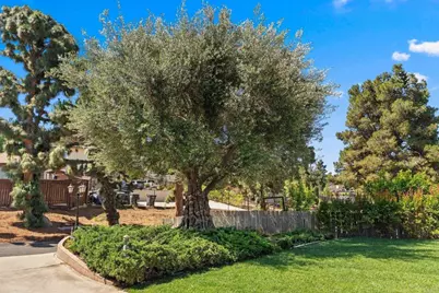 635 Pine Tree Lane, Vista, CA 92081 - Photo 21